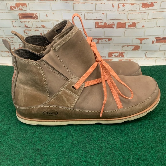 Chaco Harper Hiking Outdoor Boots - Picture 2 of 13